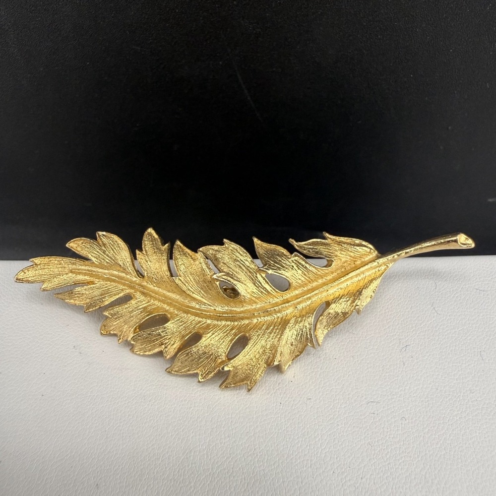 Vintage Coro Brooch Gold Leaf Signed Textured 1961 3in